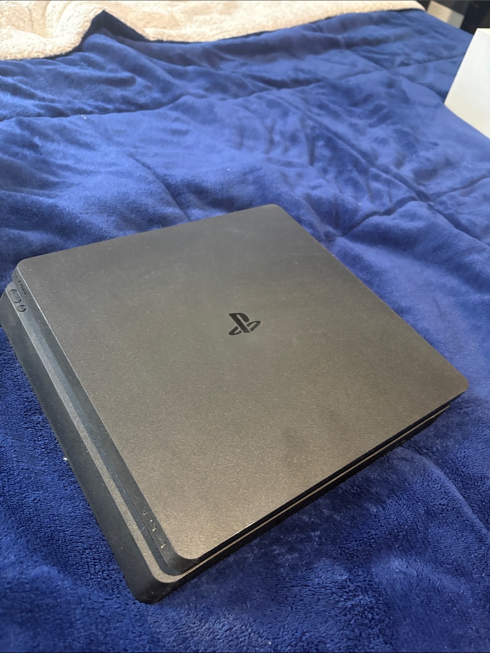 Sony PlayStation Console - Black With 2 ps4 controllers and charger